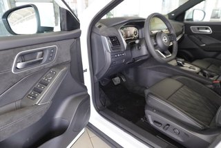 Nissan Qashqai Tekna+ 1,3 DIG-T Xtronic 4x4 UPE=50000Euro    ** - foto 3