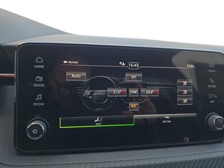 Skoda Kamiq Monte Carlo 1,5TSI DSG 4*J.Gar/18*Alu/el.Klappe  ** - foto 43