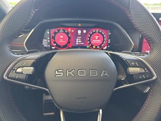 Skoda Octavia 2.0TSI RS 19*Alu/AHK/Navi/Matrix/ACC/el.Klappe  ** - bilder 16
