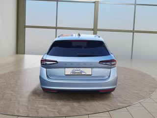 Skoda Superb Combi 2,0TDI DSG Navi/DCC/ACC/Kamera/Sitzhz.  ** - foto 4