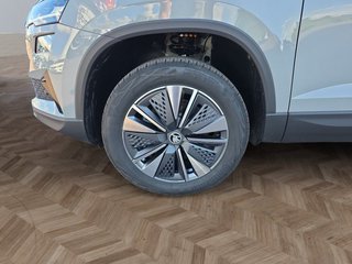 Skoda Karoq 1,5TSI DSG 4*J.Gar/aAHK/Kamera/Kessy/Winterp.  ** - bilder 9