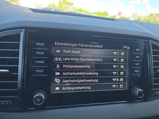 Skoda Karoq 1,5TSI DSG 4*J.Gar/aAHK/Kamera/Kessy/Winterp.  ** - bilder 37