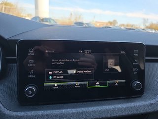 Skoda Kamiq Selection 1,5TSI DSG AHK/Kamera/LED/Kessy/Winterp.  ** - foto 23