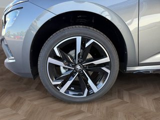 Skoda Kamiq Monte Carlo 1,5TSI DSG 4*J.Gar/18*Alu/el.Klappe  ** - bilder 9
