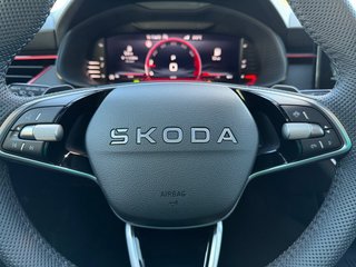 Skoda Kamiq Monte Carlo 1,5TSI DSG 4*J.Gar/18*Alu/el.Klappe  ** - bilder 16