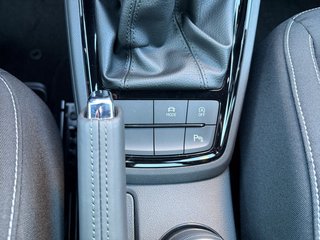 Skoda Kamiq Monte Carlo 1,5TSI DSG 4*J.Gar/18*Alu/el.Klappe  ** - bilder 19