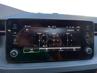 Skoda Kamiq Monte Carlo 1,5TSI DSG 4*J.Gar/18*Alu/el.Klappe  ** - bilder 38