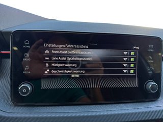 Skoda Kamiq Monte Carlo 1,5TSI DSG 4*J.Gar/18*Alu/el.Klappe  ** - bilder 40