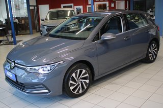 Volkswagen Golf 1.4 eHybrid Style IQ.Light/Navi/Kamera/ACC - bilder 2