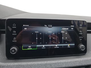 Skoda Kamiq Selection 1,5TSI DSG AHK/Kamera/LED/Kessy/Winterp. - bilder 36