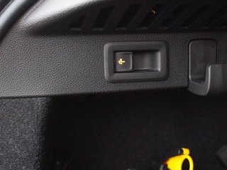 Skoda Kamiq Selection 1,5TSI DSG AHK/Kamera/LED/Kessy/Winterp. - bilder 43