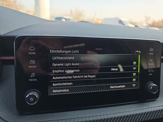 Skoda Kamiq Monte Carlo 1,5TSI DSG AHK/Matrix/el.Klappe         ** - bilder 44