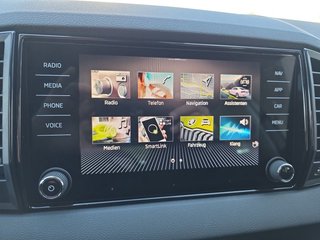 Skoda Karoq 1,5TSI DSG aAHK/Navi/Kamera/LED/ACC/Winterp.   ** - bilder 37