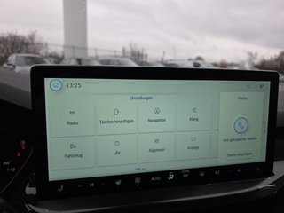 Ford Focus ST-Line X 1.0 155PS Aut.aAHK/LED/Kamera/Winterp.  ** - bilder 33