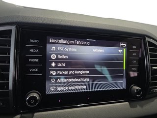 Skoda Karoq Sportline 1,5TSI DSG 4*J.Gar/aAHK/Matrix/Navi  ** - bilder 37