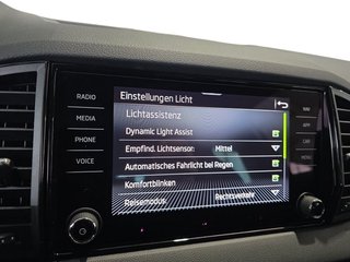 Skoda Karoq Sportline 1,5TSI DSG 4*J.Gar/aAHK/Matrix/Navi  ** - bilder 38