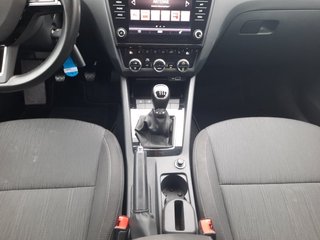 Skoda Octavia 1.5 TSI ACT Style 1.Hd. Navi LED Sitzh. Temp. - bilder 6