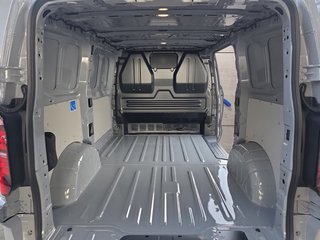 Volkswagen T7 2,0TDI 150PS Voll-LED/AHK/Kamera/Temp. ** - bilder 13