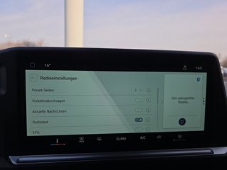 Volkswagen T7 2,0TDI 150PS Voll-LED/AHK/Kamera/Temp. ** - bilder 24