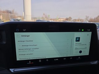 Volkswagen T7 2,0TDI 150PS Voll-LED/AHK/Kamera/Temp. ** - bilder 34