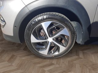 Hyundai TUCSON 1.7 CRDi NAVI/LEDER/LED/PANO/AHK/e.SITZE - bilder 9