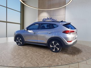 Hyundai TUCSON 1.7 CRDi NAVI/LEDER/LED/PANO/AHK/e.SITZE - bilder 3