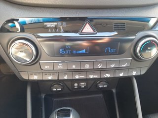 Hyundai TUCSON 1.7 CRDi NAVI/LEDER/LED/PANO/AHK/e.SITZE - bilder 20
