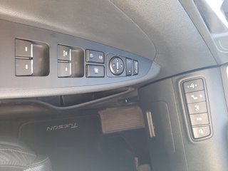 Hyundai TUCSON 1.7 CRDi NAVI/LEDER/LED/PANO/AHK/e.SITZE - bilder 23