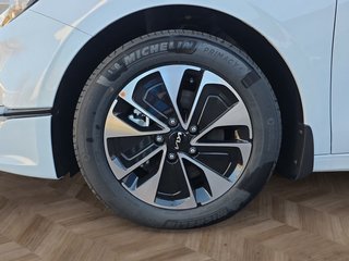 Kia Ceed 1,5 T-GDI 16*Alu/Navi/Kamera/Winterp/Temp.  ** - bilder 11