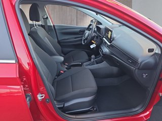 Hyundai i20 1.0 T-GDI 7DCT Navi/Kamera/LED/Winterp.  ** - bilder 12