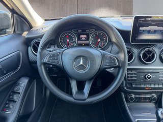 Mercedes-Benz GLA 180 Navi/Winterpaket - foto 7