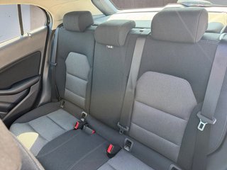 Mercedes-Benz GLA 180 Navi/Winterpaket - foto 8