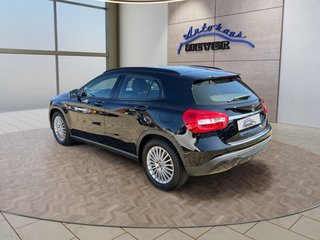 Mercedes-Benz GLA 180 Navi/Winterpaket - foto 3