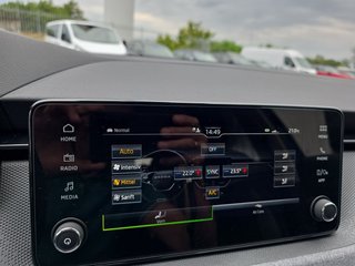 Skoda Kamiq Selection 1,5TSI DSG AHK/Kamera/LED/Kessy/Winterp.  ** - bilder 43