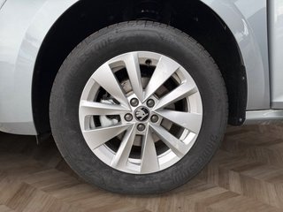 Skoda Kamiq Selection 1,0TSI DSG Kessy/Kamera/Temp/2-Z.Klimaaut.  ** - foto 10