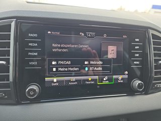 Skoda Karoq Sportline 1,5TSI DSG 4*J.Gar/Pano/aAHK/Matrix/Navi    ** - bilder 27