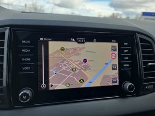 Skoda Karoq Sportline 1,5TSI DSG 4*J.Gar/Pano/aAHK/Matrix/Navi    ** - bilder 30