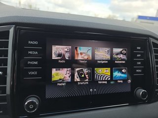 Skoda Karoq Sportline 1,5TSI DSG 4*J.Gar/Pano/aAHK/Matrix/Navi    ** - bilder 40