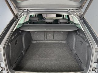 Skoda Superb Combi 1,5TSI DSG Navi/Kamera/el.Klappe/Kessy         ** - bilder 25