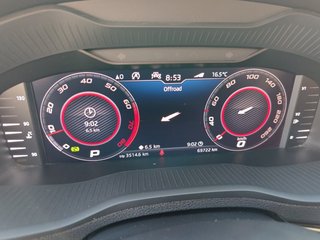 Skoda Karoq 2.0 TSI Sportline 4x4 LED/NAVI/AHK - bilder 12