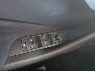 Skoda Kamiq Selection 1,0TSI 115PS Kessy/Kamera/Temp/2-Z.Klimaaut.  ** - bilder 19