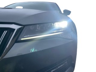 Skoda Superb Combi 1,5TSI DSG Navi/Kamera/el.Klappe/Kessy - foto 20