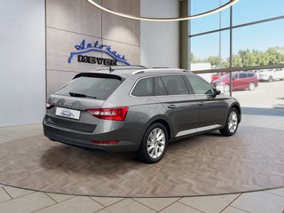 Skoda Superb Combi 1,5TSI DSG Navi/Kamera/el.Klappe/Kessy - foto 5