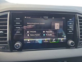 Skoda Karoq Sportline 2,0TDI DSG 4x4 aAHK/4*J.Gar/Matrix/Navi   ** - bilder 26