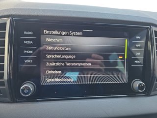 Skoda Karoq Sportline 2,0TDI DSG 4x4 aAHK/4*J.Gar/Matrix/Navi   ** - bilder 45