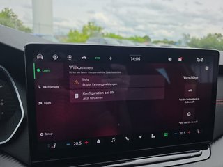 Skoda Octavia 2.0TSI RS 19*Alu/AHK/Navi/Matrix/ACC/el.Klappe  ** - bilder 33