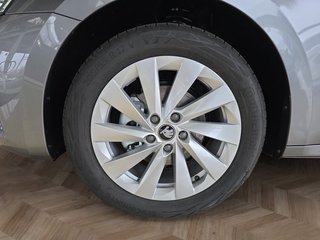 Skoda Octavia 1,5TSI DSG aAHK/Matrix/ACC/Kamera/el.Klappe   ** - bilder 9