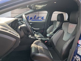 Ford Focus ST 2.0 EcoBoost Navi/Recaro/Kamera - foto 6