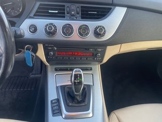 BMW Z 4 sDrive 18i  Bi-Xenon/Winterpaket - bilder 6