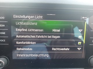 Skoda Karoq 1.5 TSI ACT Drive 125 Navi/LED/ACC/DAB/ - foto 26